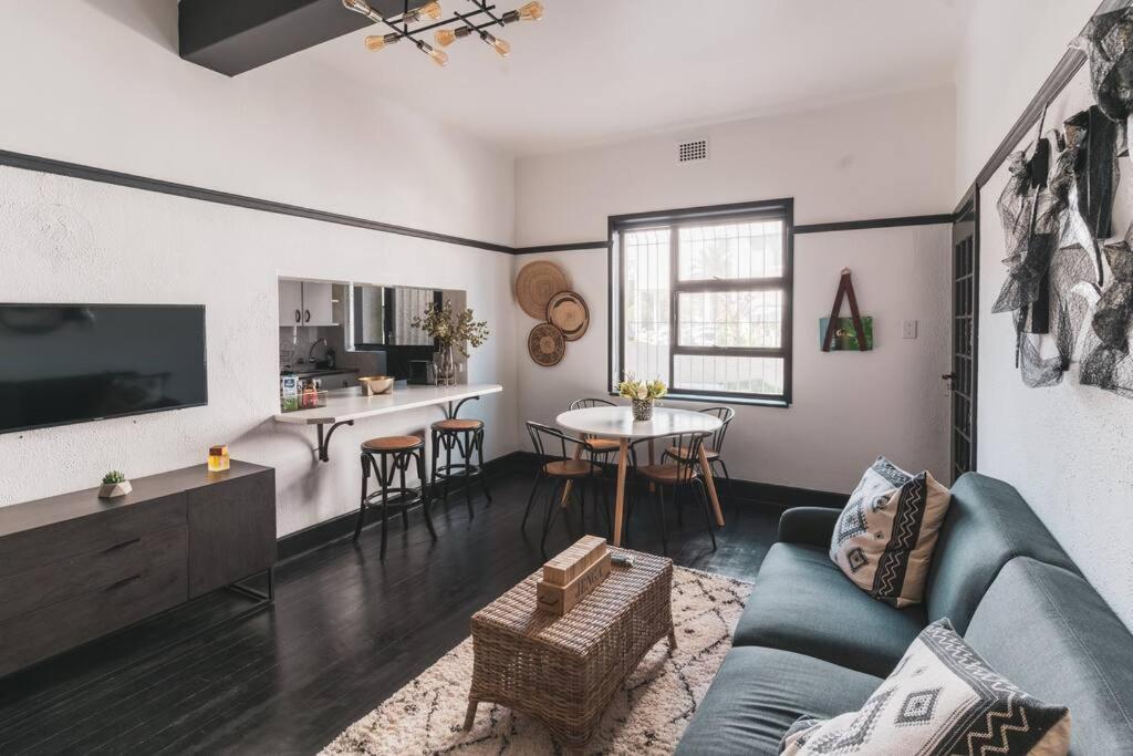 Cozy One-Bedroom In The Heart Of Sea Point Kapstadt Exterior foto